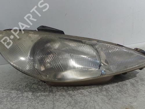 Used Right headlight Right headlight PEUGEOT 206 Hatchback (2A/C) 1.1 i (60 hp) 36371376 36371376