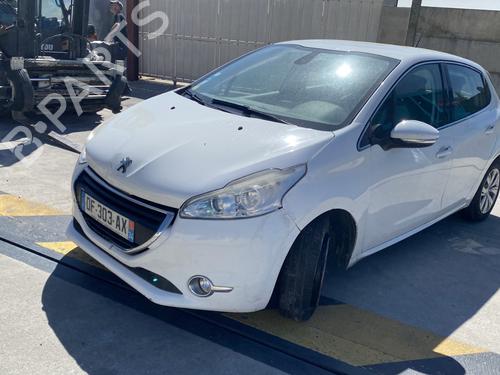 Left taillight PEUGEOT 208 I (CA_, CC_) 1.6 HDi | BP27585610C34 