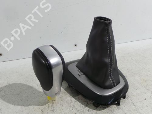 Used Shift knob Shift knob RENAULT CLIO IV (BH_) 1.2 TCe 120 (BHAU) (118 hp) 30935078 30935078