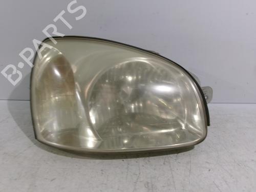 Used Right headlight HYUNDAI SANTA FÉ I (SM) 2.0 CRDi 4x4 (125 hp) 27162055
