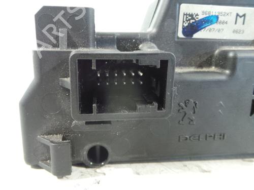 Gear lever CITROËN C4 Picasso I MPV (UD_) 2.0 HDi 138 | BP30180826M90 