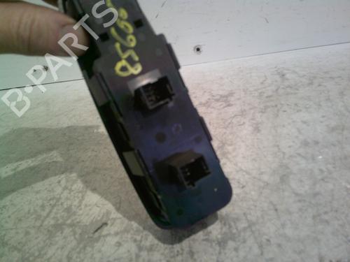 Used Left front window switch Left front window switch CITROËN C4 Grand Picasso I (UA_) [2006-2013] 33051911 33051911