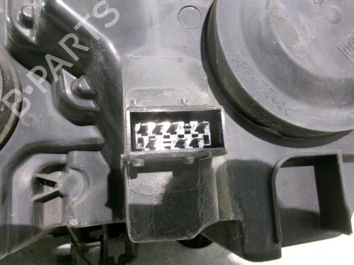 Right headlight CITROËN C4 I (LC_) 1.6 HDi | BP29478075C29 