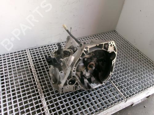 Used Gearbox RENAULT CLIO V (B7_) 1.0 TCe 100 (B7MT) (101 hp) 26594487