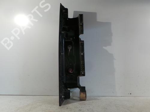 right-taillight-renault-trafic-iii-van-fg_-2014-30674848 main image