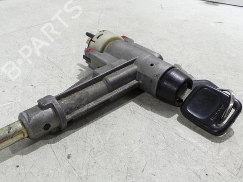 Used Ignition barrel AUDI 100 C3 Saloon (443, 444) 2.4 D (82 hp) 22540249