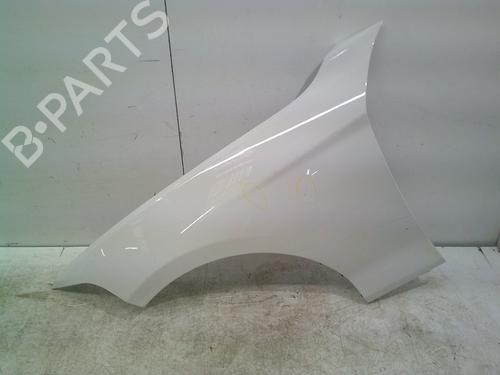 Used Left front fenders BMW 1 (F21) 114 d (95 hp) 30327798