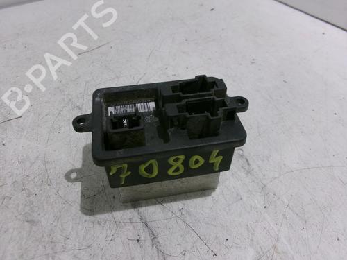 Used Heater resistor PEUGEOT 5008 II (MC_, MJ_, MR_, M4_) 1.2 THP (MRHNYH, MRHNYW, MRHNSJ, MRHNSU, MRHNSM) (131 hp) 22328617