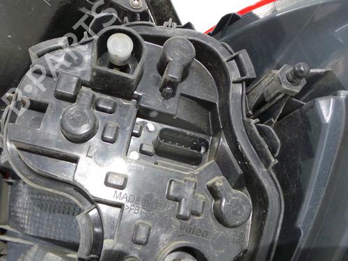 left-taillight-bmw-1-f20-2011-2012-2013-2014-2015-2016-2017-2018-2019-32724132 main image