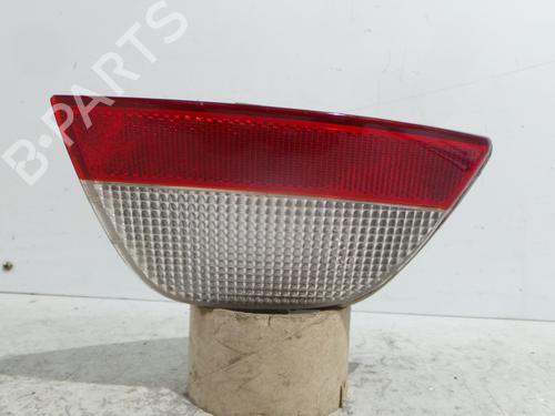 Feu de recul FORD FOCUS II (DA_, HCP, DP) 1.6 TDCi (90 hp) 32709424
