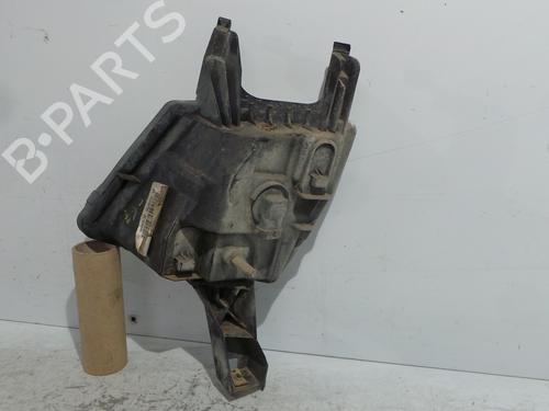 Used Right front fog light Right front fog light PEUGEOT 407 SW (6E_, 6D_) 2.0 HDi 135 (136 hp) 32735595 32735595