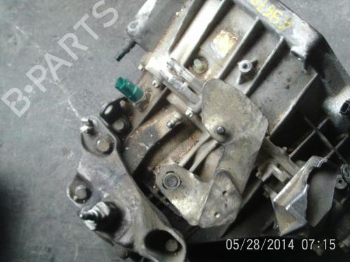 Used Gearbox Gearbox DACIA DUSTER (HS_) 1.5 dCi (HSMC) (107 hp) 22325903 22325903