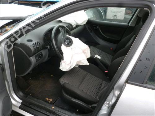 Højre baglygte SEAT LEON (1M1) 1.9 TDI | BP22324319C35 