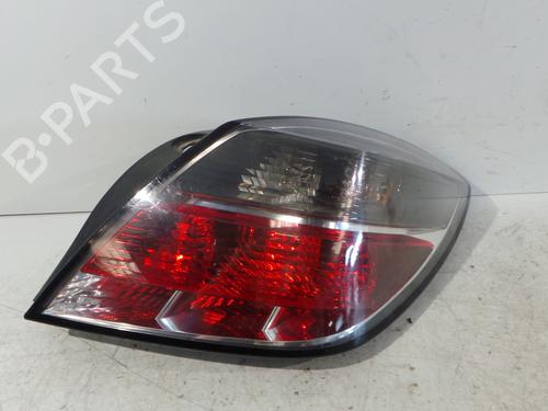 Høyre baklys OPEL ASTRA H GTC (A04) 1.4 (L08) (90 hp) 28690618