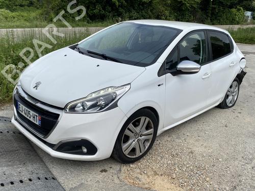 Dashboard PEUGEOT 208 I (CA_, CC_) 1.6 HDi / BlueHDi 75 | BP29607420C46 