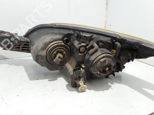 Used Right headlight Right headlight MAZDA 3 (BK) 1.6 (BK14) (105 hp) 22540319 22540319