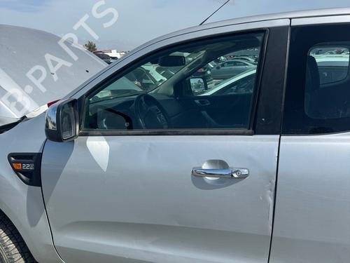 Used Left front door Left front door 38608231 38608231