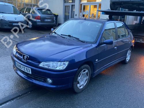 Used Parts PEUGEOT 306 Hatchback (7A, 7C, N3, N5)  1.9 D  4423316