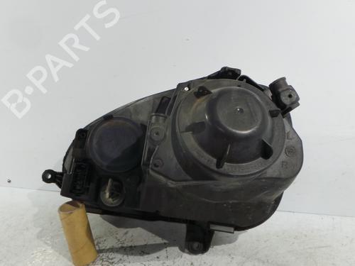 Used Right headlight Right headlight VW GOLF V (1K1) 1.9 TDI (105 hp) 32134066 32134066