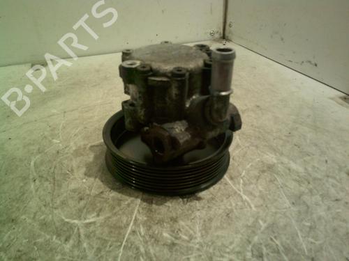 Used Steering pump OPEL VIVARO A Van (X83) 2.0 CDTI (F7) (114 hp) 22325052