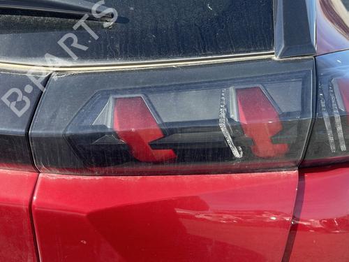 Used Right tailgate light PEUGEOT 2008 II (UD_, US_, UY_, UJ_, UR_, UC_) 1.5 BlueHDI 130 (131 hp) 28965556