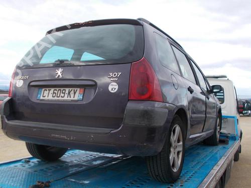 Left mirror PEUGEOT 307 Break (3E) 2.0 HDI 90 | BP22324922C26 