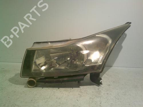 Used Left headlight CHEVROLET CRUZE (J300) 2.0 CDI (163 hp) 30153220