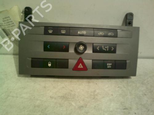 Used Climate control Climate control 22328250 22328250