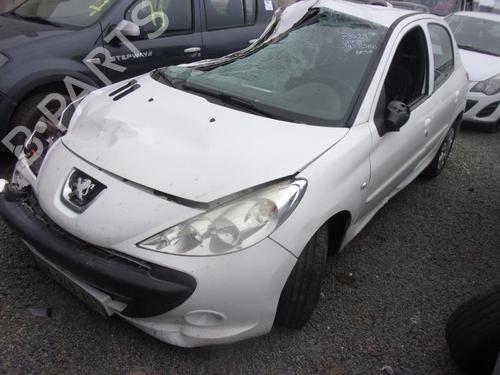 Electronic module PEUGEOT 206+ (2L_, 2M_) 1.4 HDi eco 70 | BP22323999M83