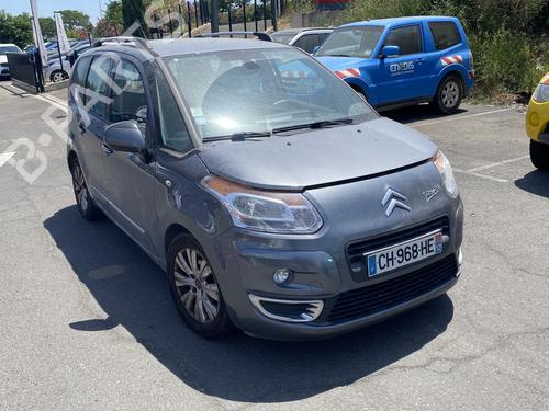 Left headlight CITROËN C3 Picasso (SH_) 1.6 HDI 90 | BP30180829C28