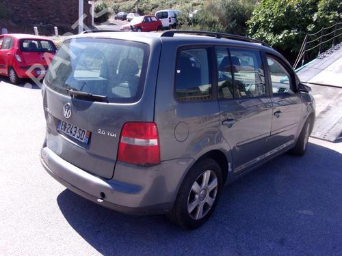 Right mirror VW TOURAN (1T1, 1T2) 2.0 TDI 16V | BP22539444C27 