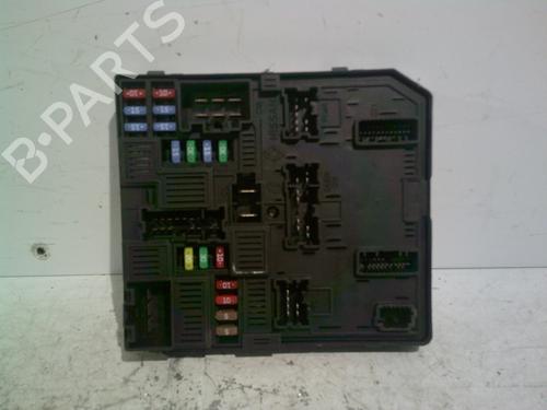 Used Fuse box Fuse box RENAULT ESPACE V (JR_) 1.6 dCi 160 (160 hp) 32482227 32482227