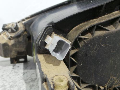 Used Right headlight Right headlight PEUGEOT 206 Hatchback (2A/C) 1.4 i (75 hp) 40188491 40188491