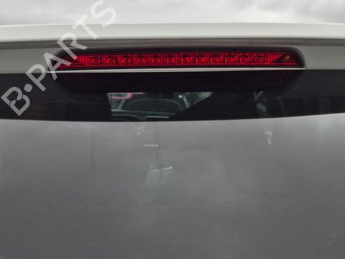 Used Third brake light PEUGEOT 3008 II SUV (MC_, MR_, MJ_, M4_) 1.5 BlueHDi 130 (131 hp) 31601625