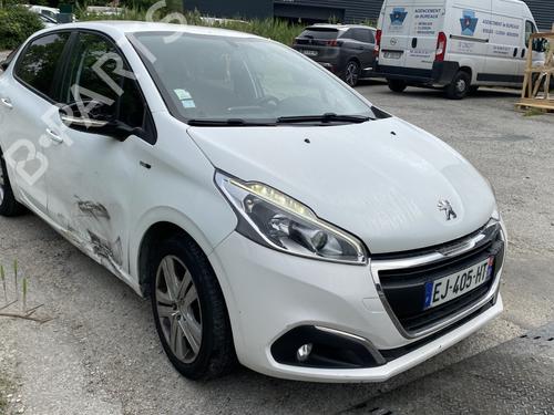 Dashboard PEUGEOT 208 I (CA_, CC_) 1.6 HDi / BlueHDi 75 | BP29607420C46 