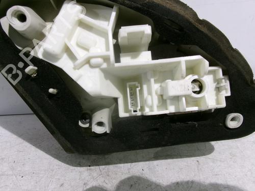 right-tailgate-light-opel-astra-j-p10-2009-2010-2011-2012-2013-2014-2015-2016-29143446 main image