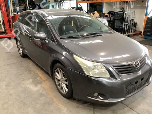 Used Front wiper motor TOYOTA AVENSIS Estate (_T27_) 2.0 D-4D (ADT270_, ADT270R) (126 hp) 22168306