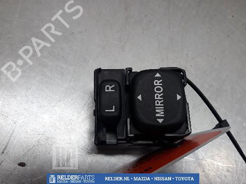 Used Mirror switch TOYOTA YARIS (_P9_) 1.0 VVT-i (KSP90_, KSP90R) (69 hp) 22156203