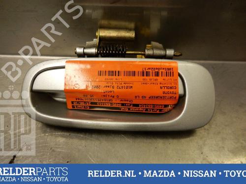 Used Rear left exterior door handle TOYOTA COROLLA Liftback (_E11_) 1.6 (ZZE112_, ZZE112R) (110 hp) 22136245