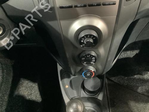 AC-Styringsenhed/Manøvreenhed TOYOTA YARIS (_P9_) 1.0 VVT-i (KSP90_, KSP90R) | BP29917213I5