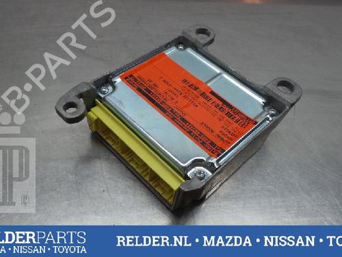 Used ECU airbags TOYOTA AVENSIS (_T25_) 2.0 D-4D (CDT250_, CDT250R) (116 hp) 22138807