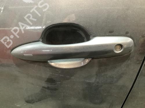 Venstre fortil udvendigt håndtag TOYOTA YARIS (_P21_, _PA1_, _PH1_) 1.5 Hybrid (MXPH10, MXPH11) (116 hp) 31992422