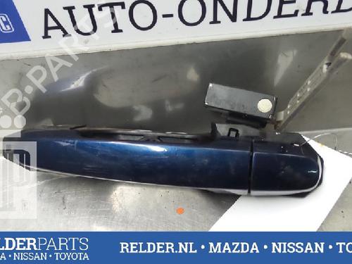 Used Rear left exterior door handle TOYOTA COROLLA (_E12_) 2.0 D-4D (CDE120_, CDE120R) (90 hp) 22141312