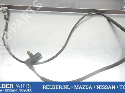 Used Electronic sensor TOYOTA CELICA Coupe (_T23_) 1.8 16V VT-i (ZZT230_, ZZT230) (143 hp) 22138948