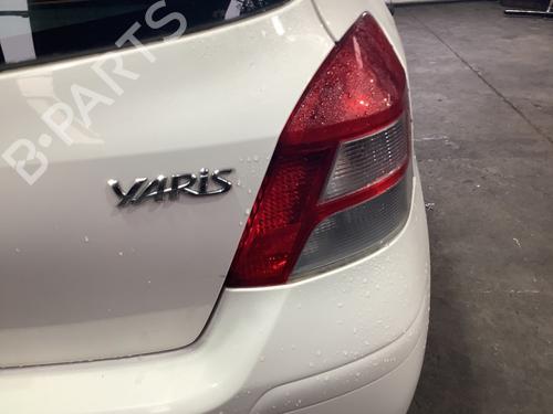 Used Right taillight TOYOTA YARIS (_P9_) 1.0 VVT-i (KSP90_, KSP90R) (69 hp) 29917237