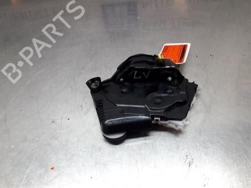 Used Front left lock TOYOTA YARIS (_P13_) 1.5 Hybrid (NHP130_) (101 hp) 22166023