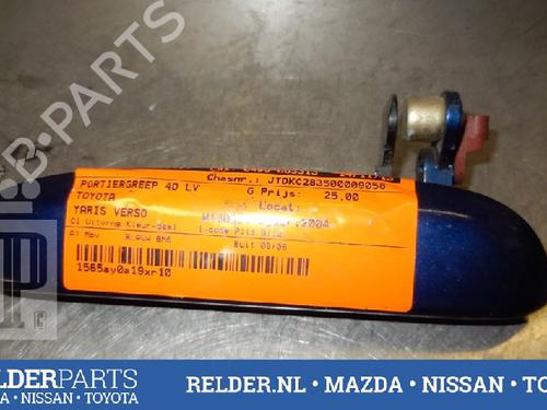 Used Front left exterior door handle TOYOTA YARIS VERSO (_P2_) 1.4 D-4D (NLP20_, NLP22_) (75 hp) 22144464