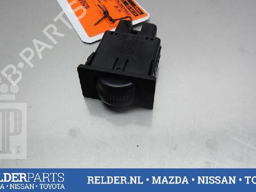 Switch TOYOTA AVENSIS (_T25_) 2.2 D-4D (ADT251_, ADT251R) | BP22146654I30 