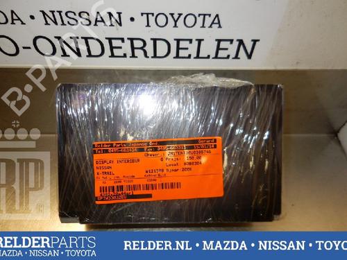 Used Display monitor NISSAN X-TRAIL I (T30) 2.2 dCi 4x4 (136 hp) 22142763