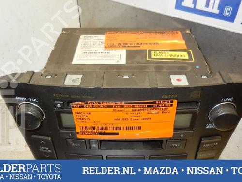 Used Radio TOYOTA AVENSIS (_T25_) 2.0 D-4D (CDT250_, CDT250R) (116 hp) 22135320